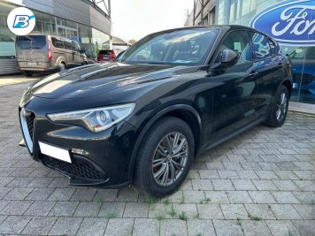Alfa Romeo Stelvio 2.2 t Business Q4 210cv auto my19