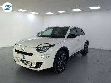 FIAT 600 1.2 hybrid La Prima 110cv auto