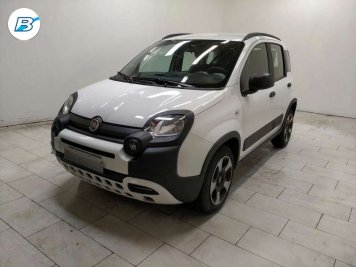 FIAT Panda 1.0 firefly hybrid City Cross s&s 70cv 5p.ti