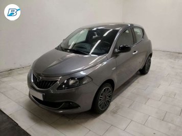 Lancia Ypsilon 1.0 firefly hybrid Gold s e s 70cv 5p.ti