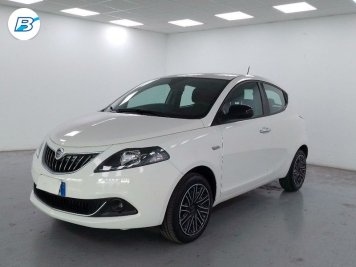 Lancia Ypsilon 1.0 firefly hybrid Gold s e s 70cv