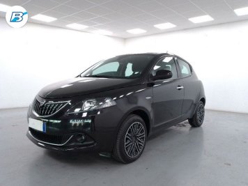 Lancia Ypsilon 1.0 firefly hybrid Gold s&s 70cv 5p.ti