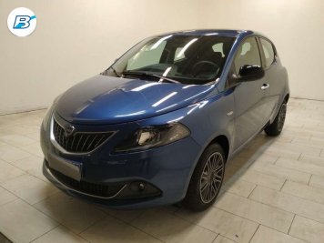 Lancia Ypsilon 1.0 firefly hybrid Silver s e s 70cv