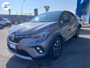Renault Captur 1.6 E-Tech full hybrid Techno 145cv auto