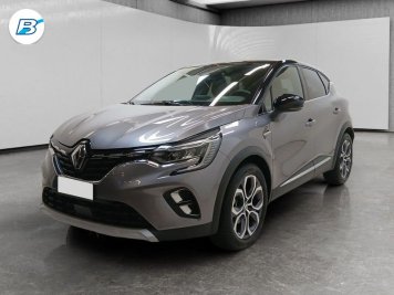 Renault Captur 1.6 E-Tech hybrid Techno Fast Track 145cv auto