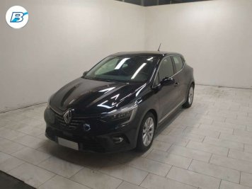 Renault Clio 1.6 E-Tech hybrid Intens 140cv auto my21